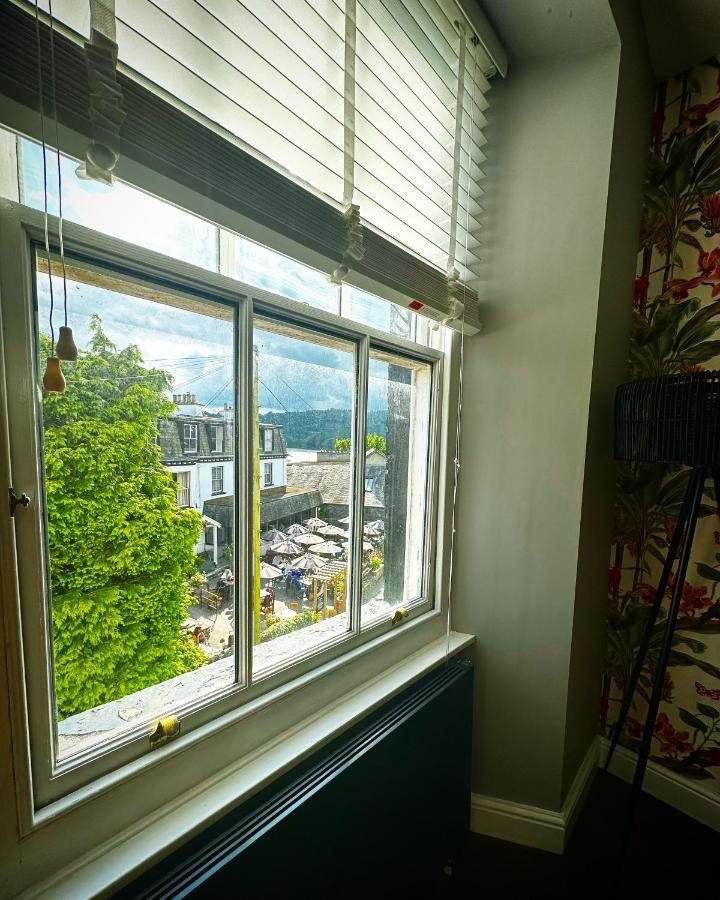 1 West End Boutique Apartment 鲍内斯温德米尔 外观 照片