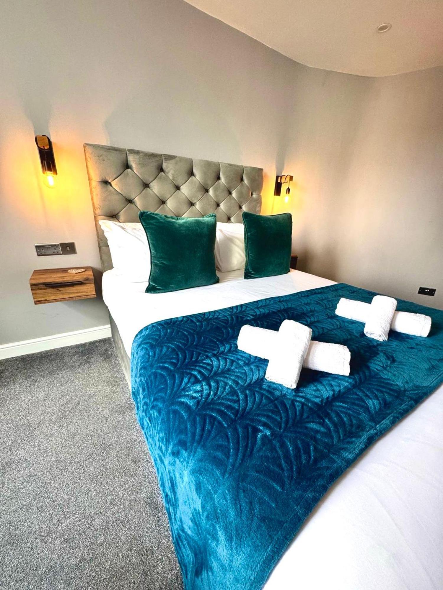1 West End Boutique Apartment 鲍内斯温德米尔 外观 照片
